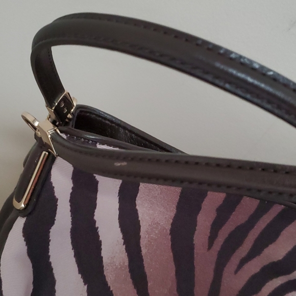 👛🛍 COACH Brown Zebra Handbag & Wristlet Wallet - Picture 10 of 17